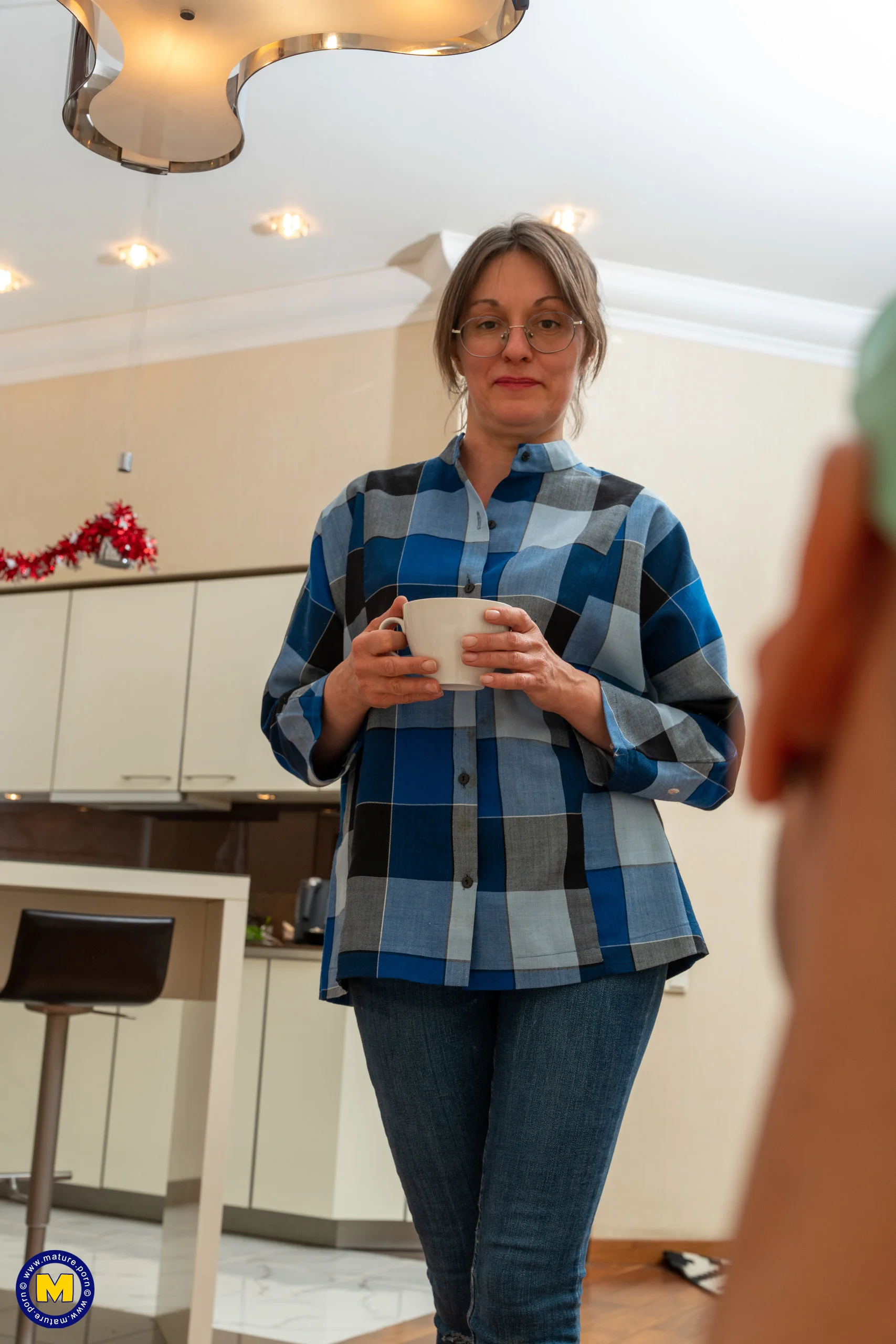 naughty stepmom gets it up the ass