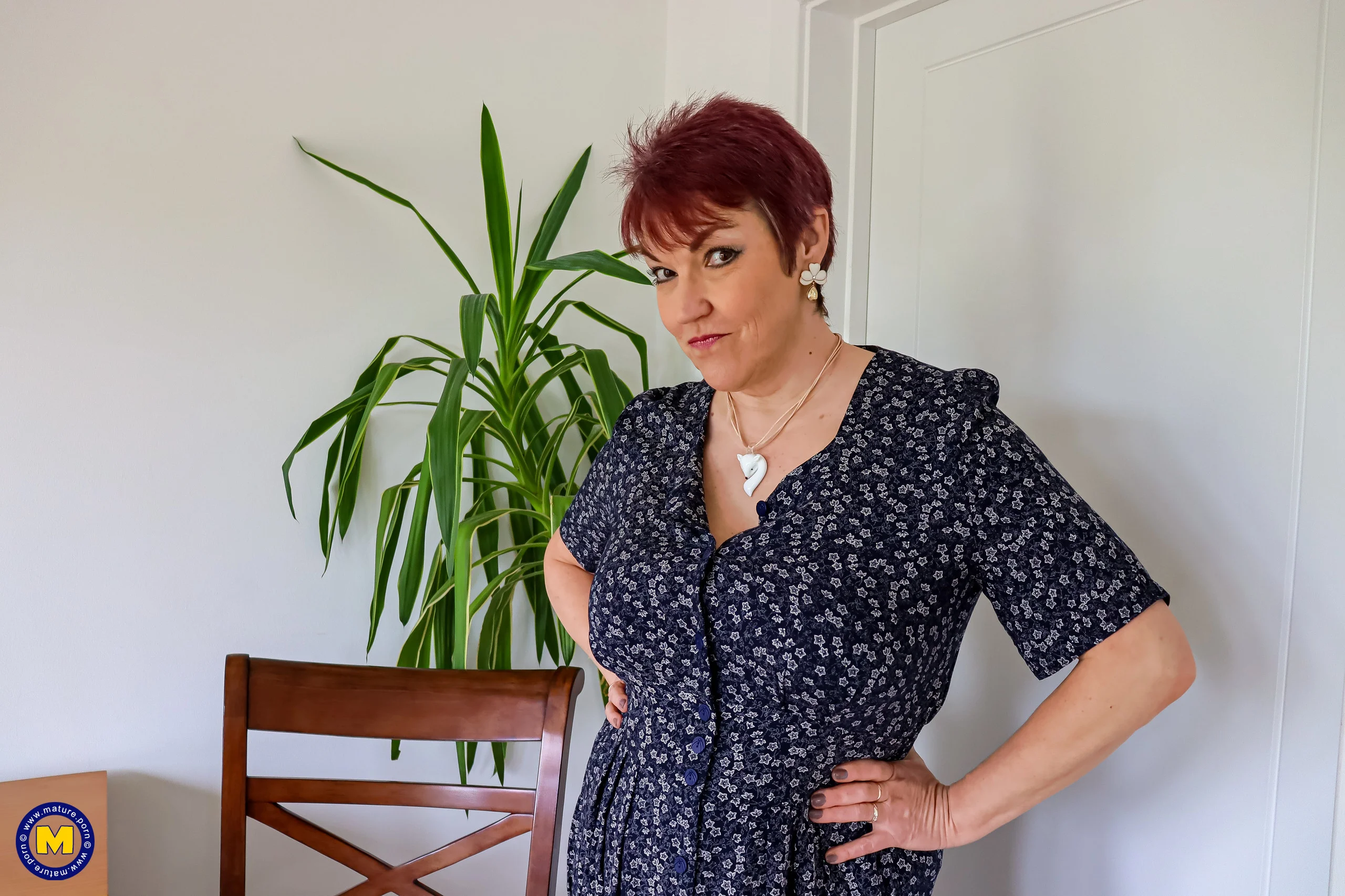 Cougar Layla Bird loves to play with her brand new toy