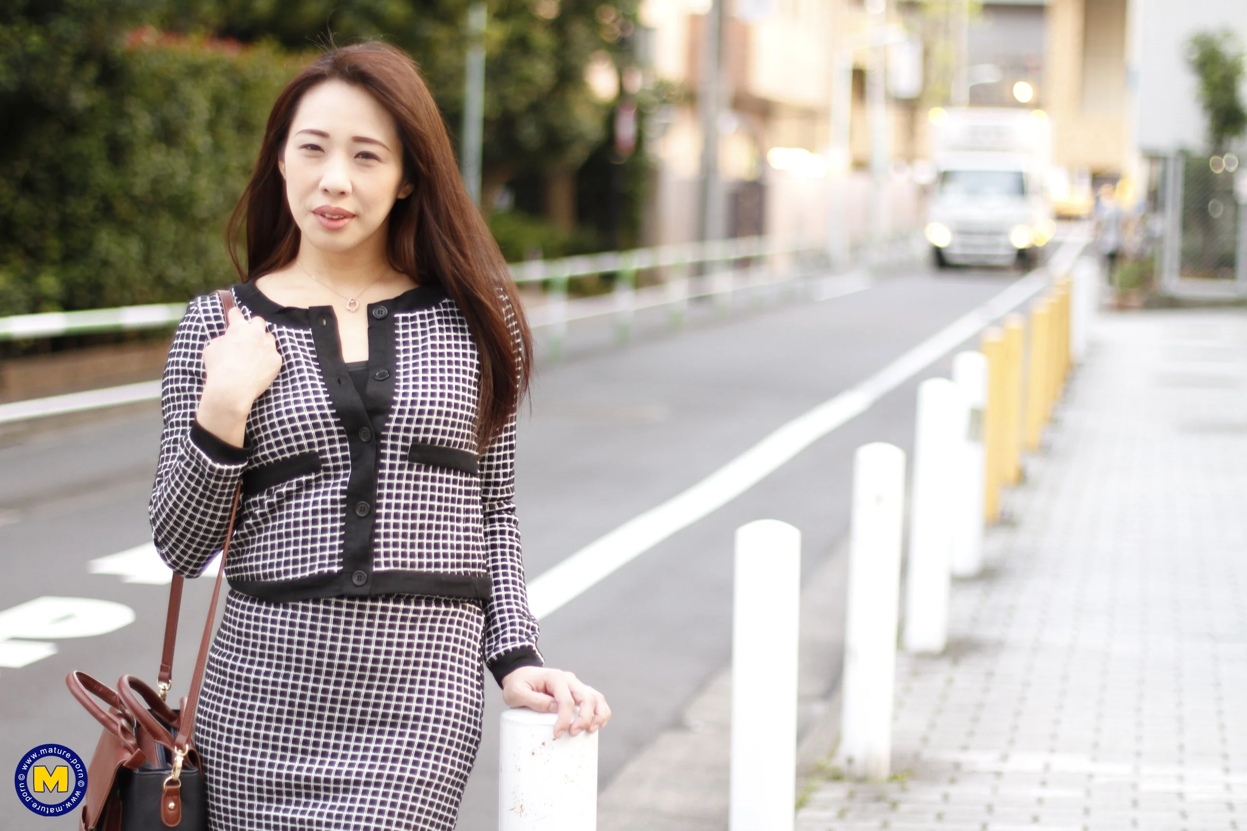 Hairy Maiko Saeki is a cheating Japanese MILF