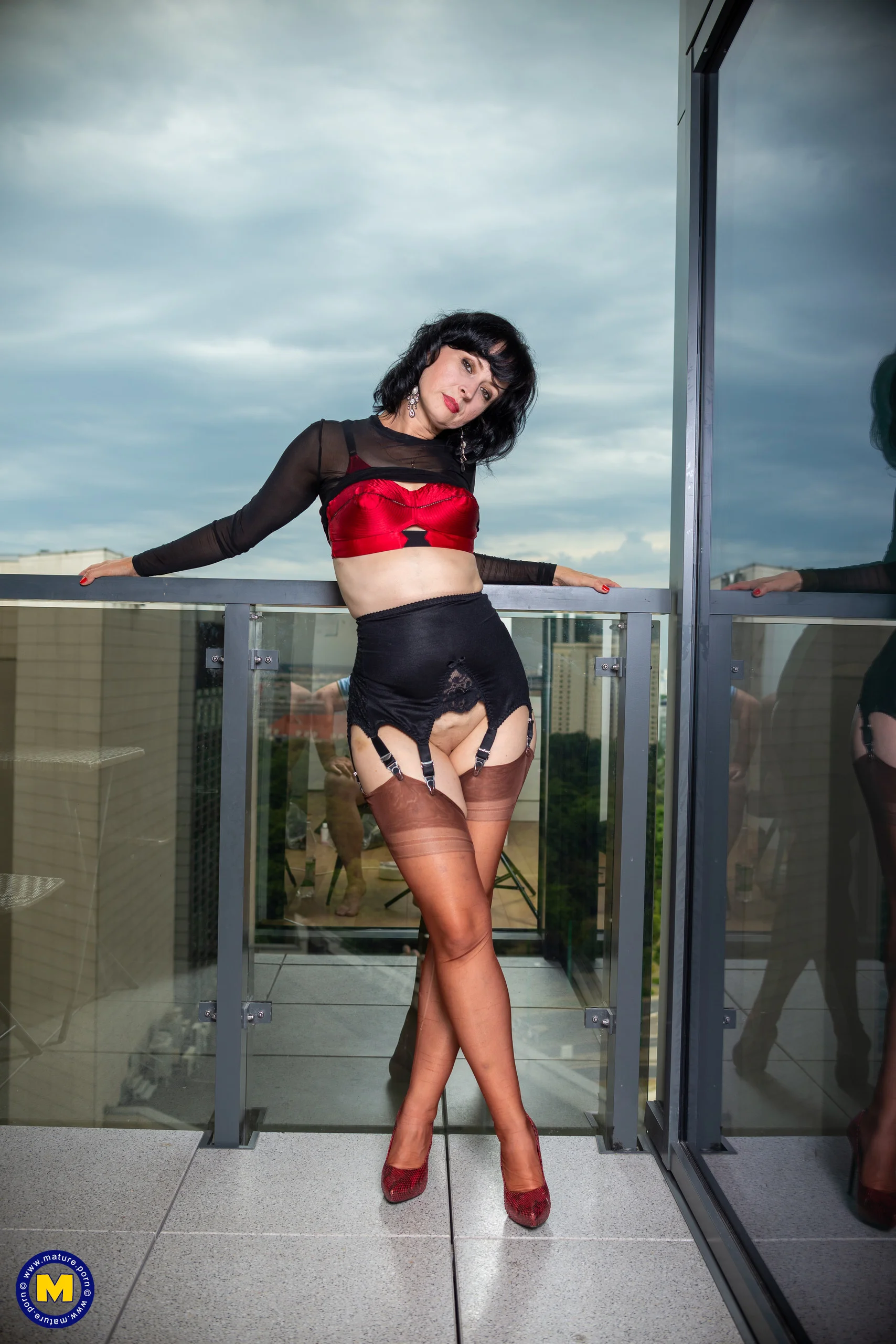 Wanilianna is a hot MILF showing off her stockings