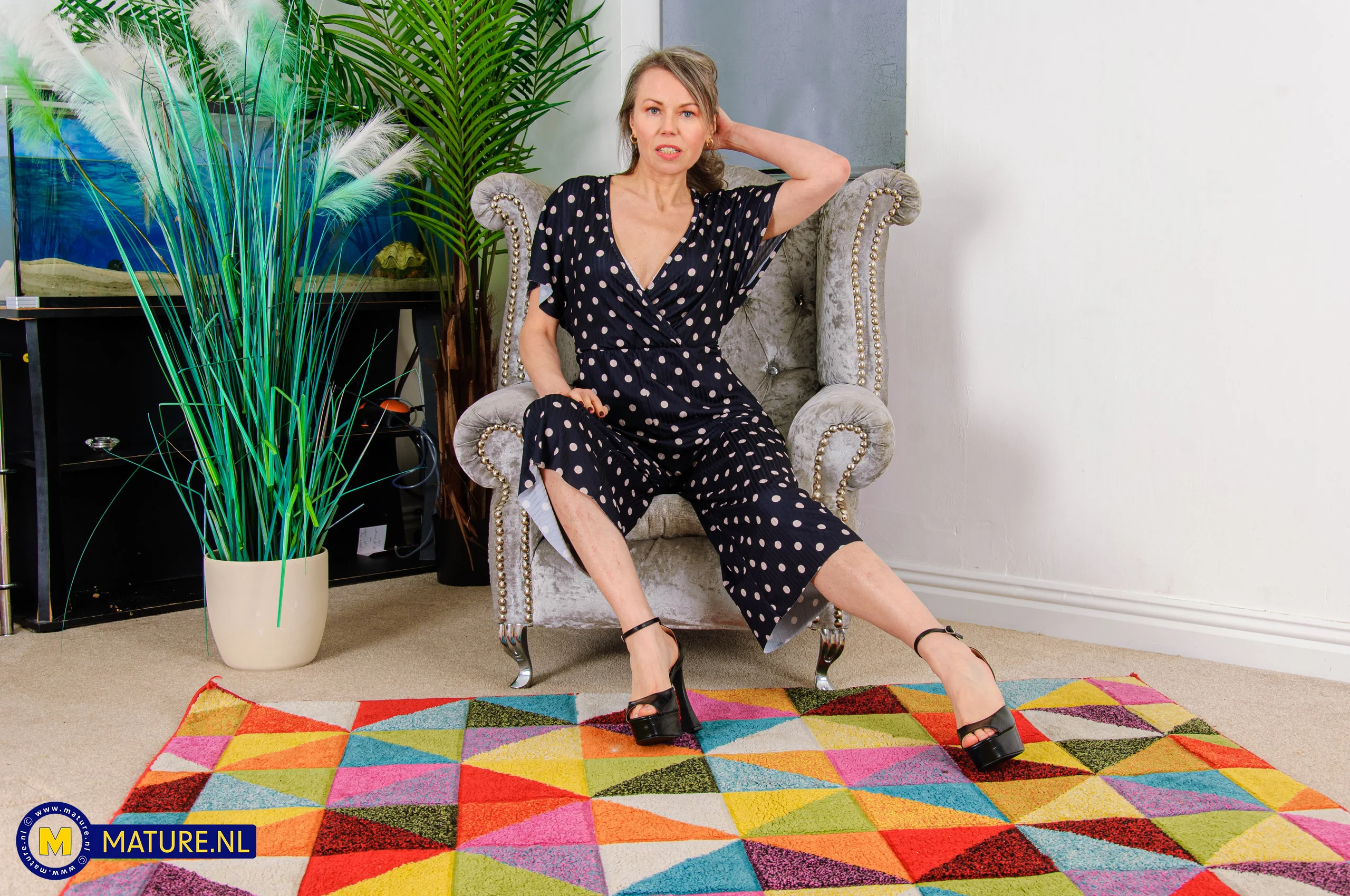 Tall and skinny Czech MILF Alexia loves playing with her very hairy pussy until she comes