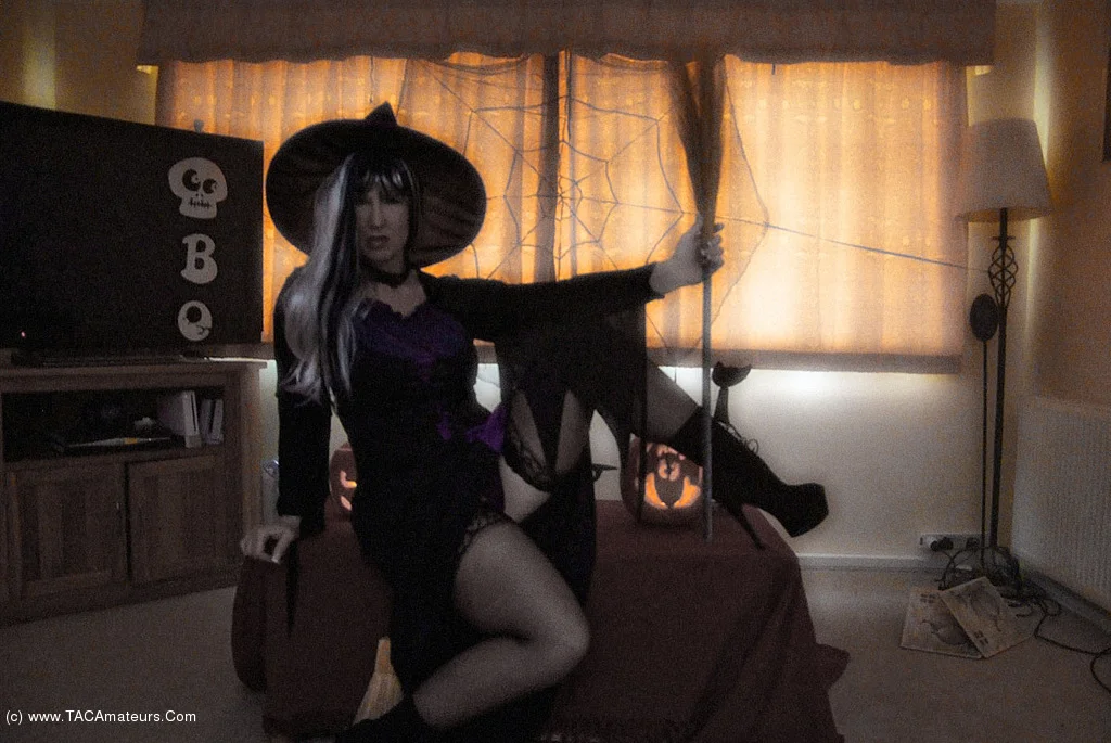 Halloween Witch Project